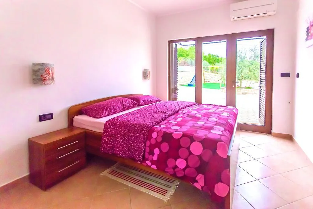 Holiday home Villa Lara Karojba Croatia